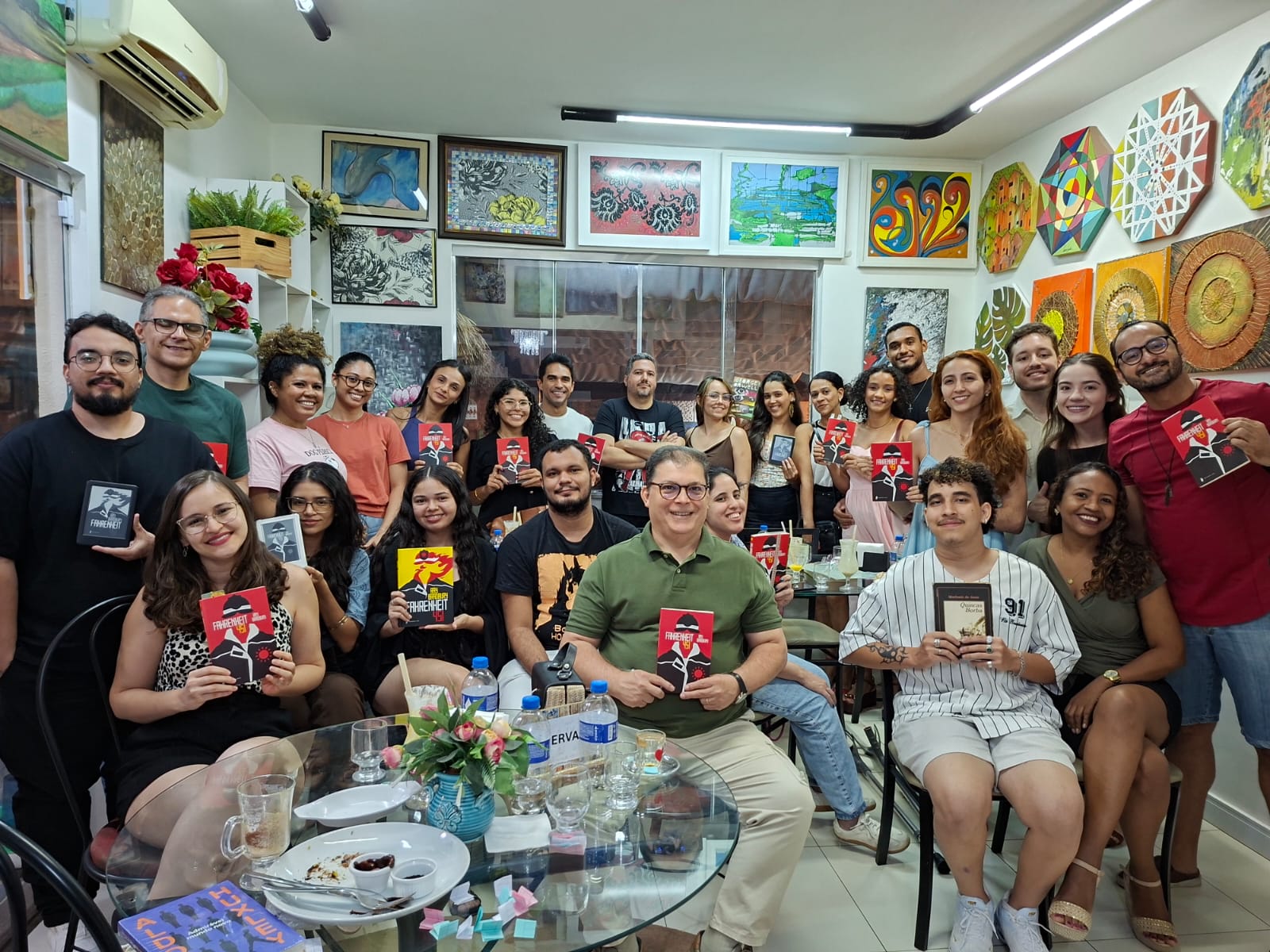 Imagem de capa do álbum Encontro de Outubro: Fahrenheit 451