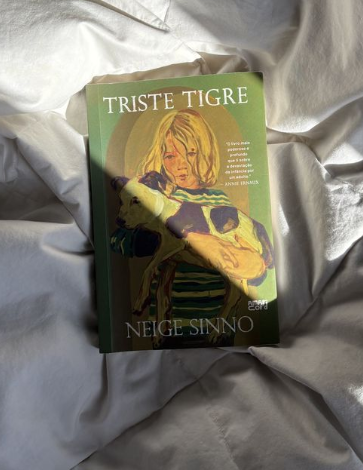 Capa de Triste Tigre